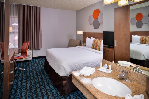 Fairfield Inn by Marriott Las Vegas Convention Center image 3